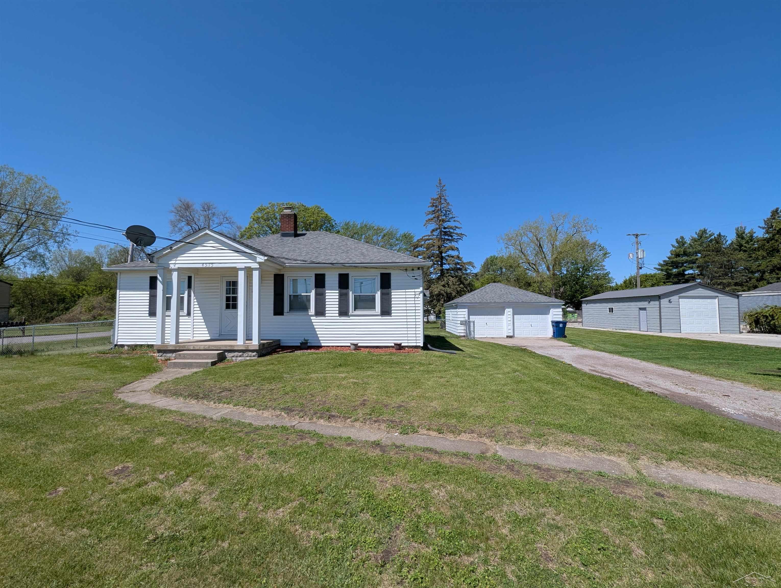 Listing image 1