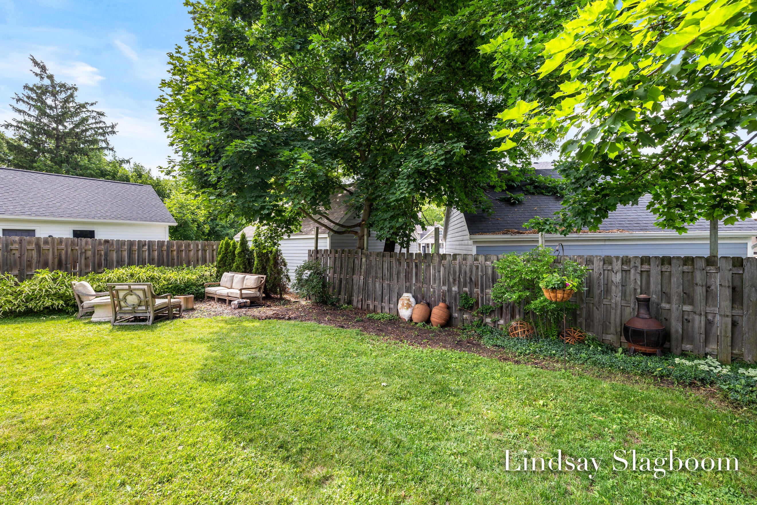 843 Orchard Avenue SE
