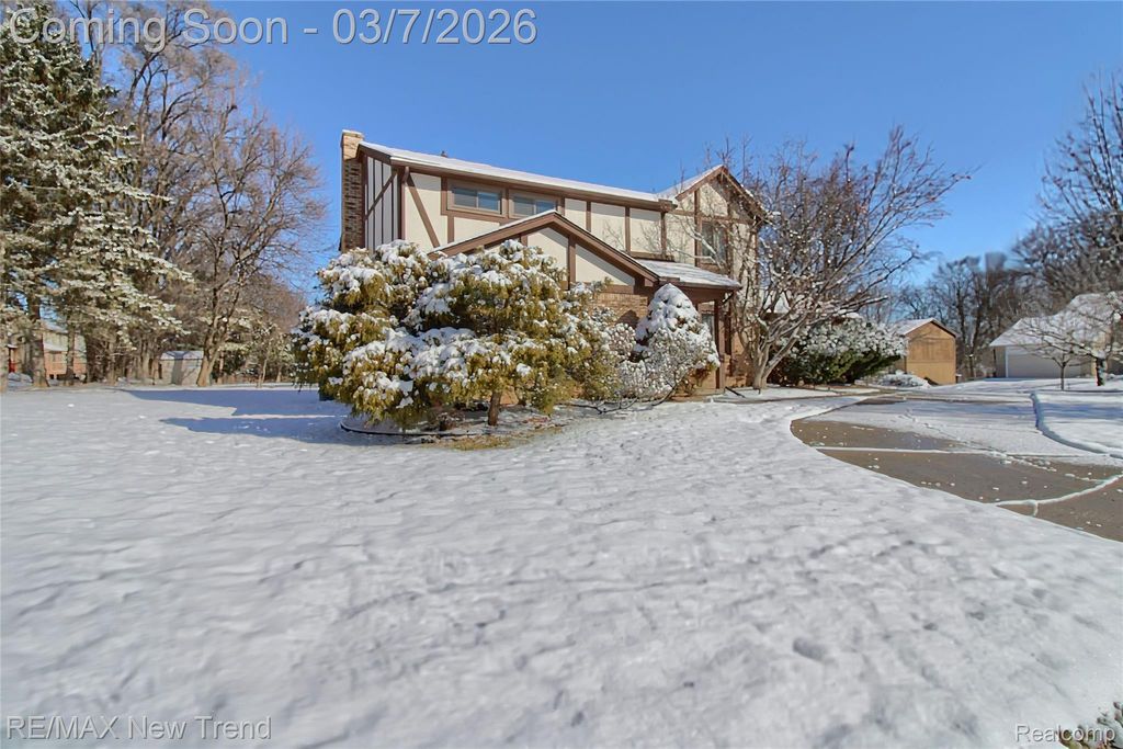 Photo of 44420 Wright Way, Novi City, MI 48375 (MLS # 20261014169)
