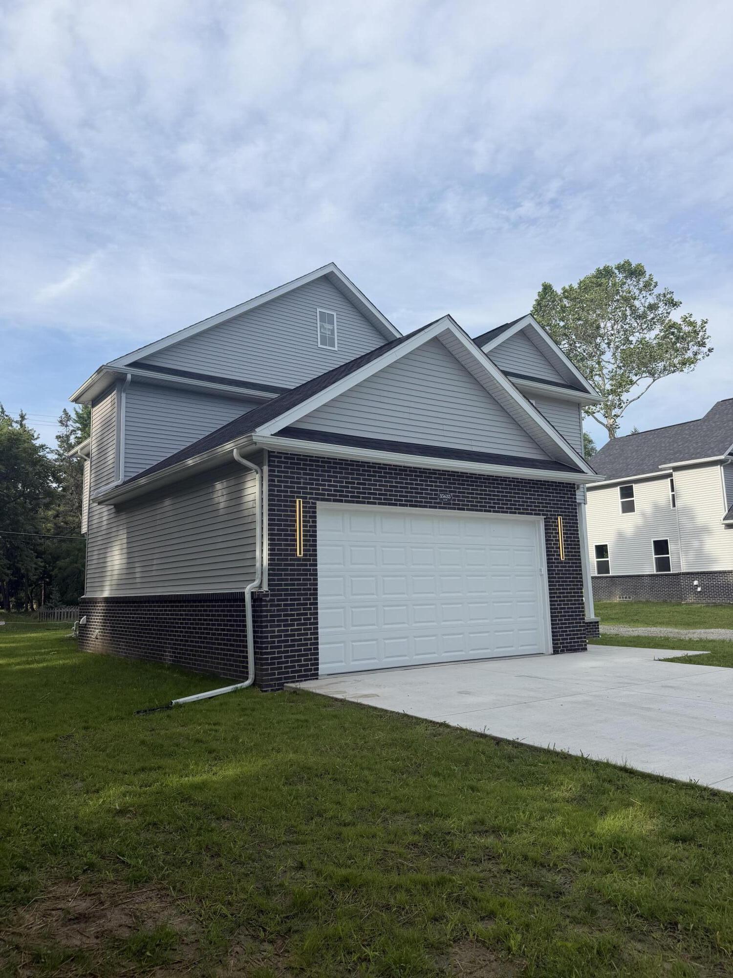 35635 Joy Road