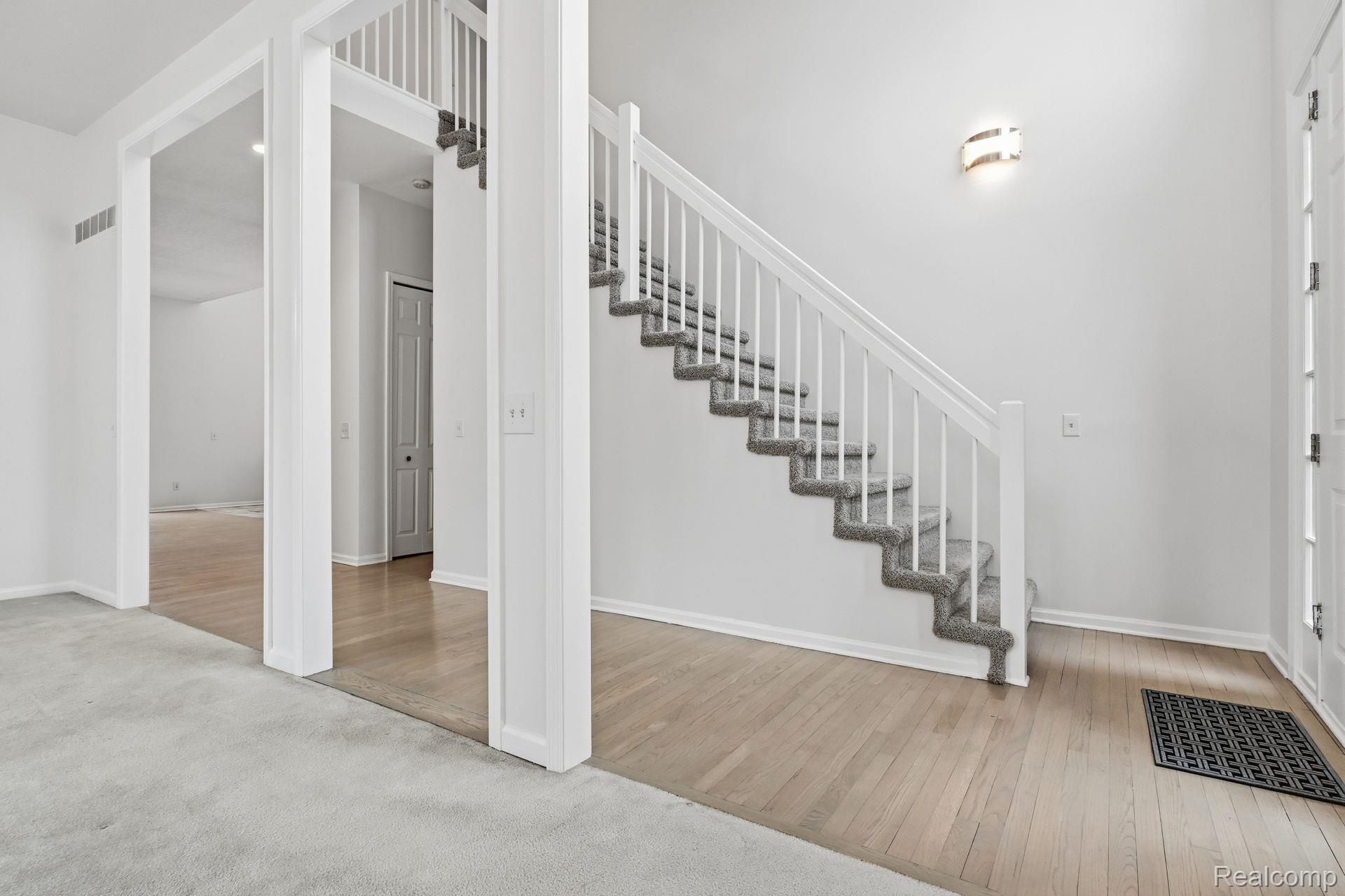 19270 Theresa Boulevard