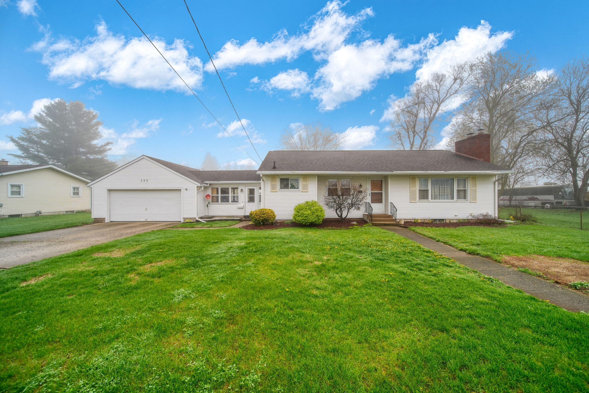 325 Seminole Place