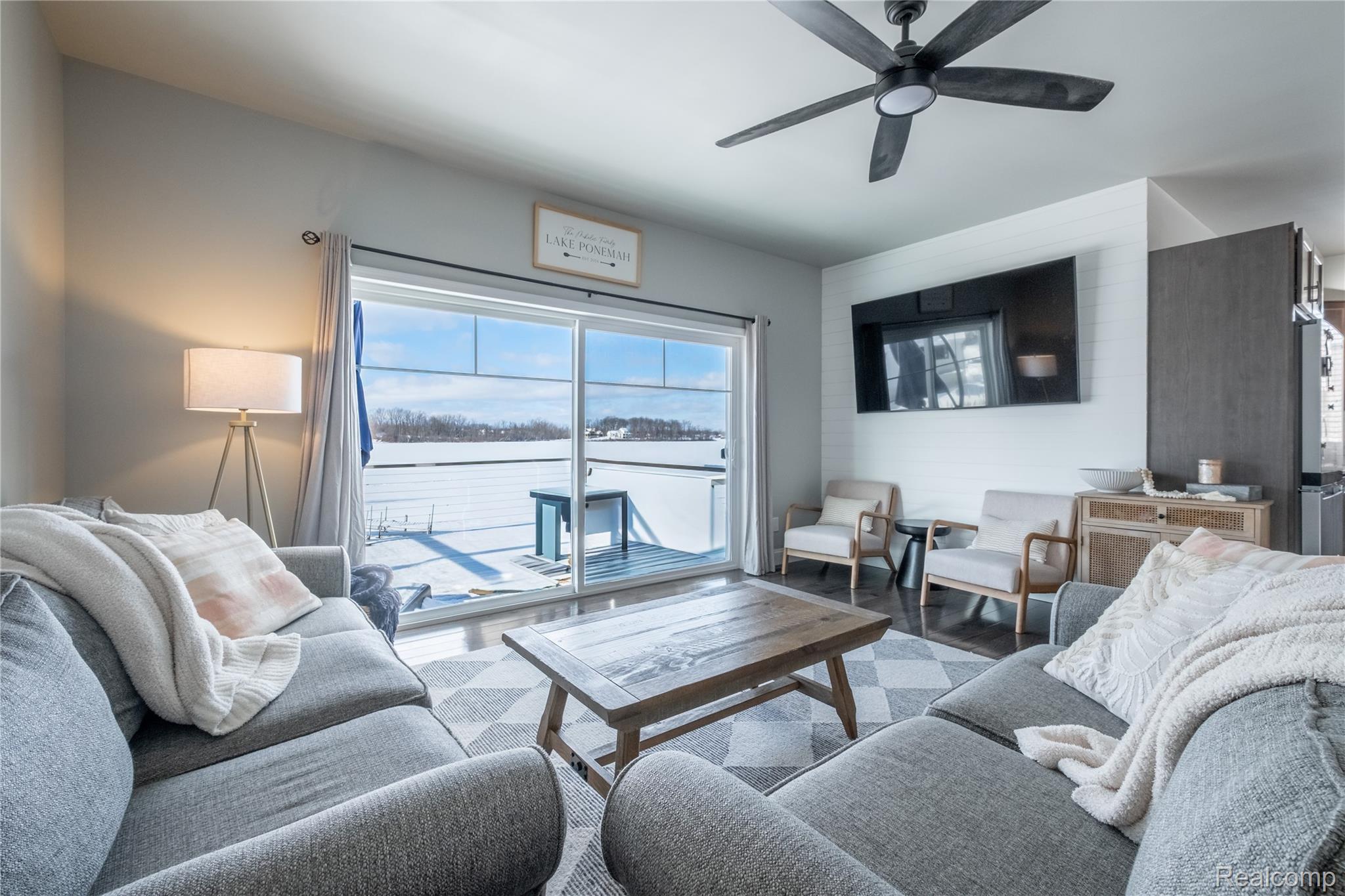 3442 COTTAGE COVE Drive