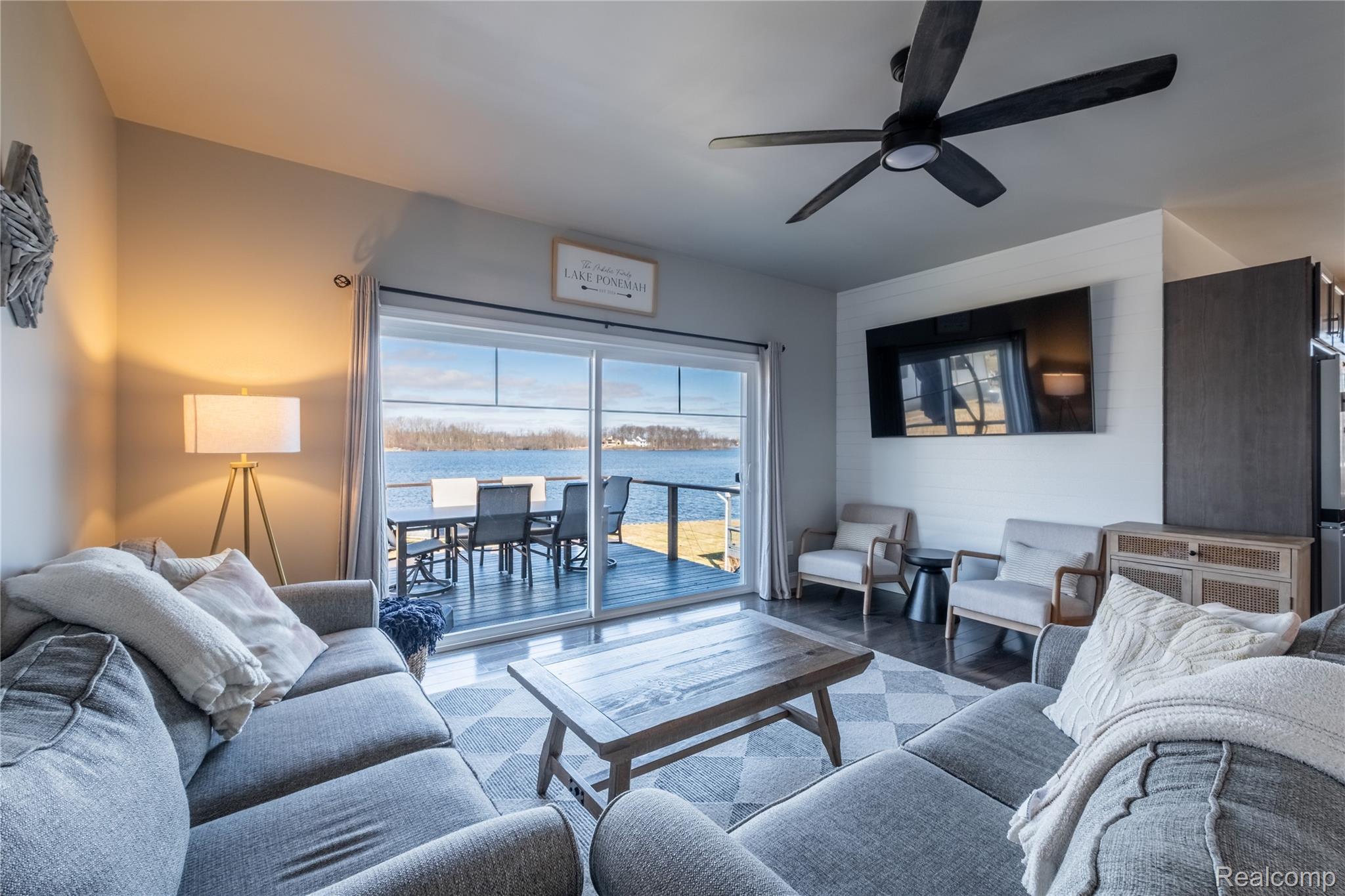 3442 COTTAGE COVE Drive