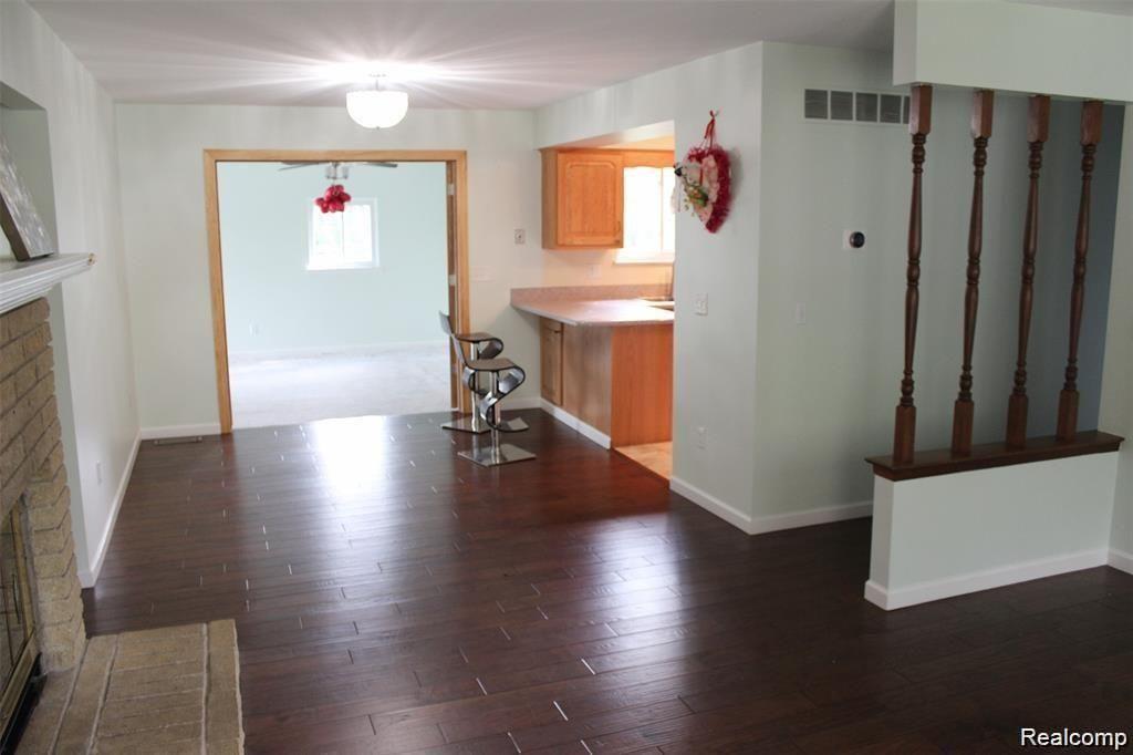 1220 TORPEY Drive