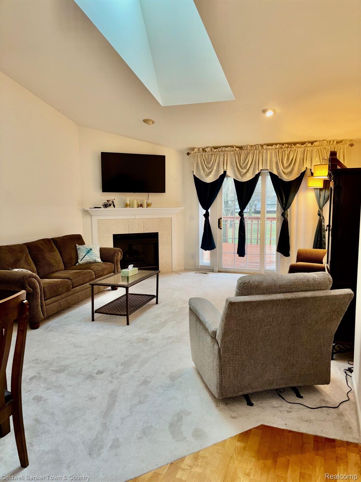 6320 Squire Lake Drive