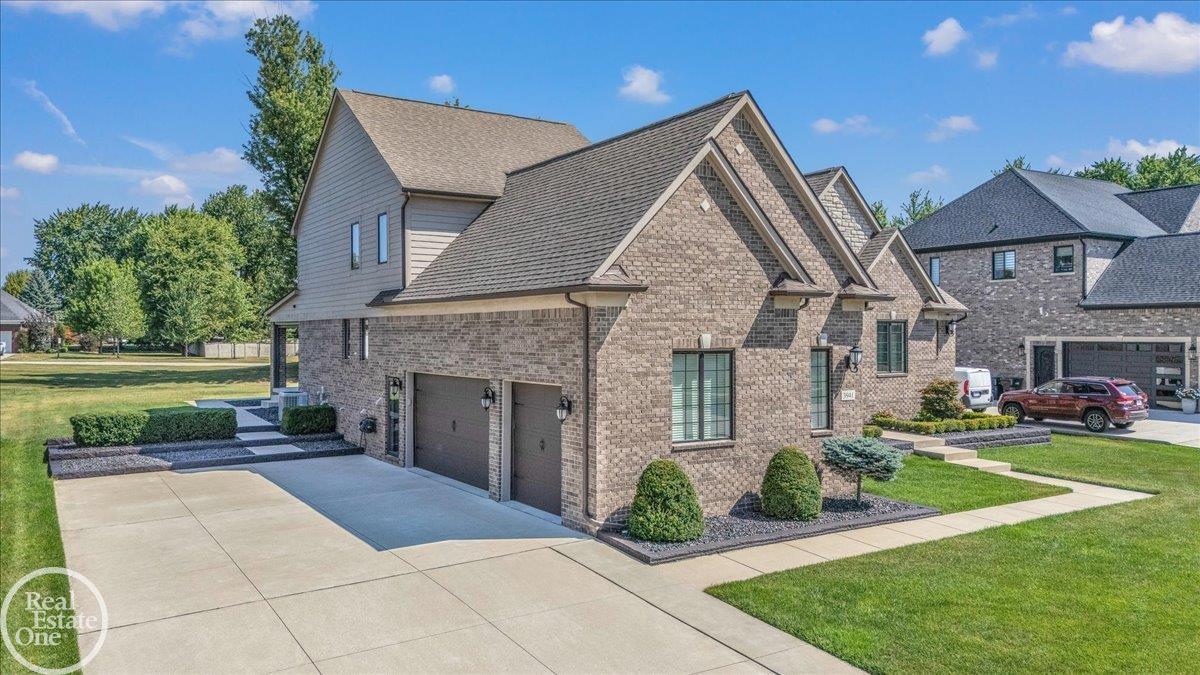 3941 Corkwood Drive