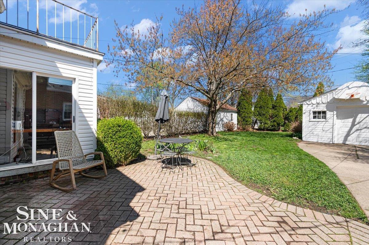 1866 Country Club Road