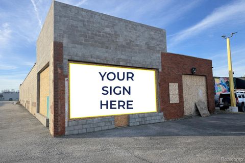 27877 Groesbeck Highway Roseville City MI 48066