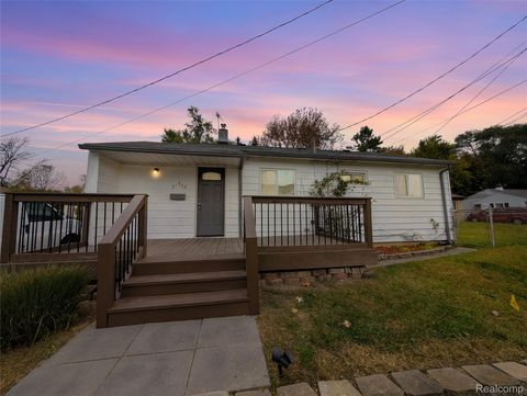 Photo of 31505 Allegan Court, Westland City, MI 48186 (MLS # 20251050608)