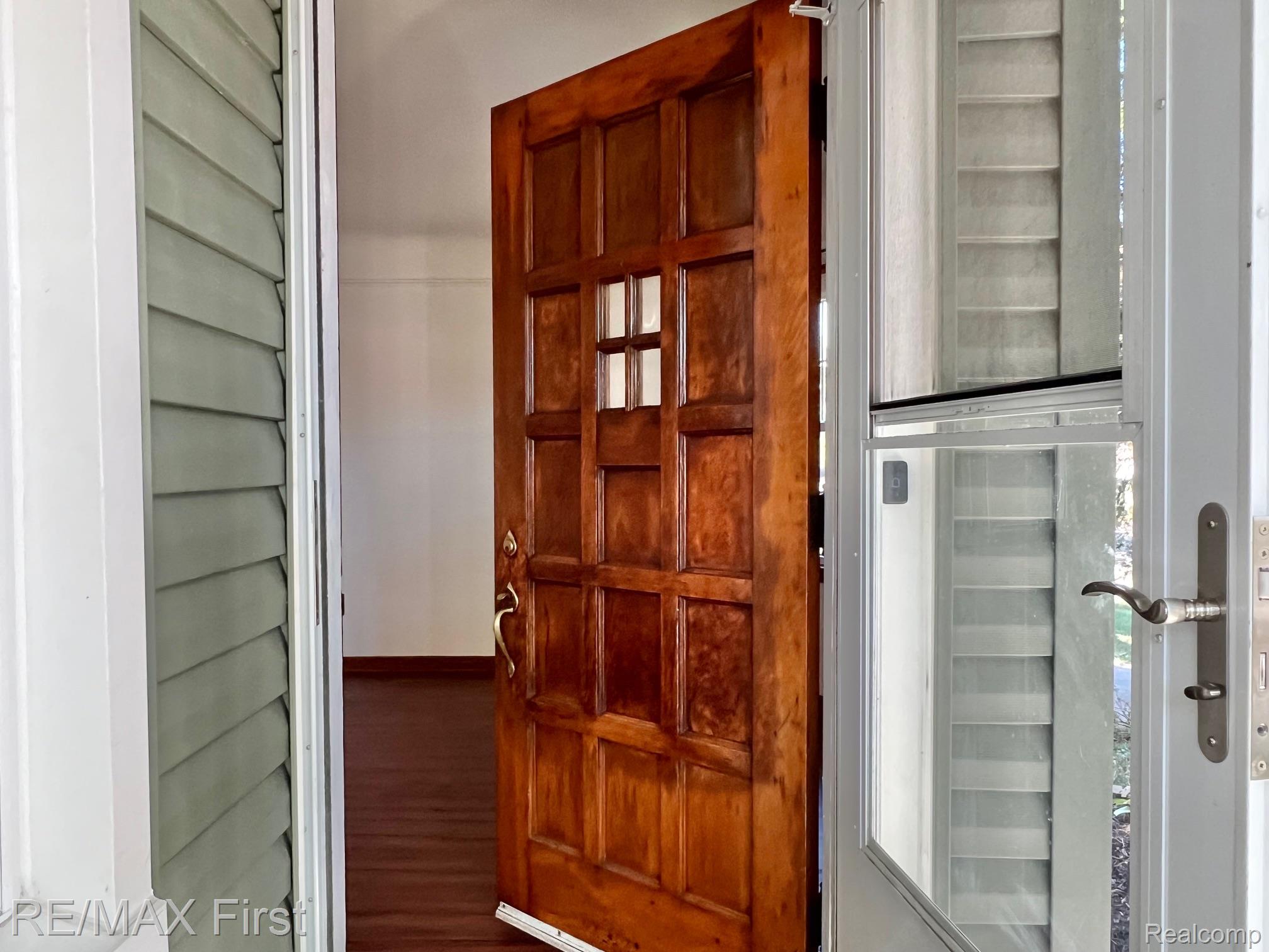 559 Gardendale Street