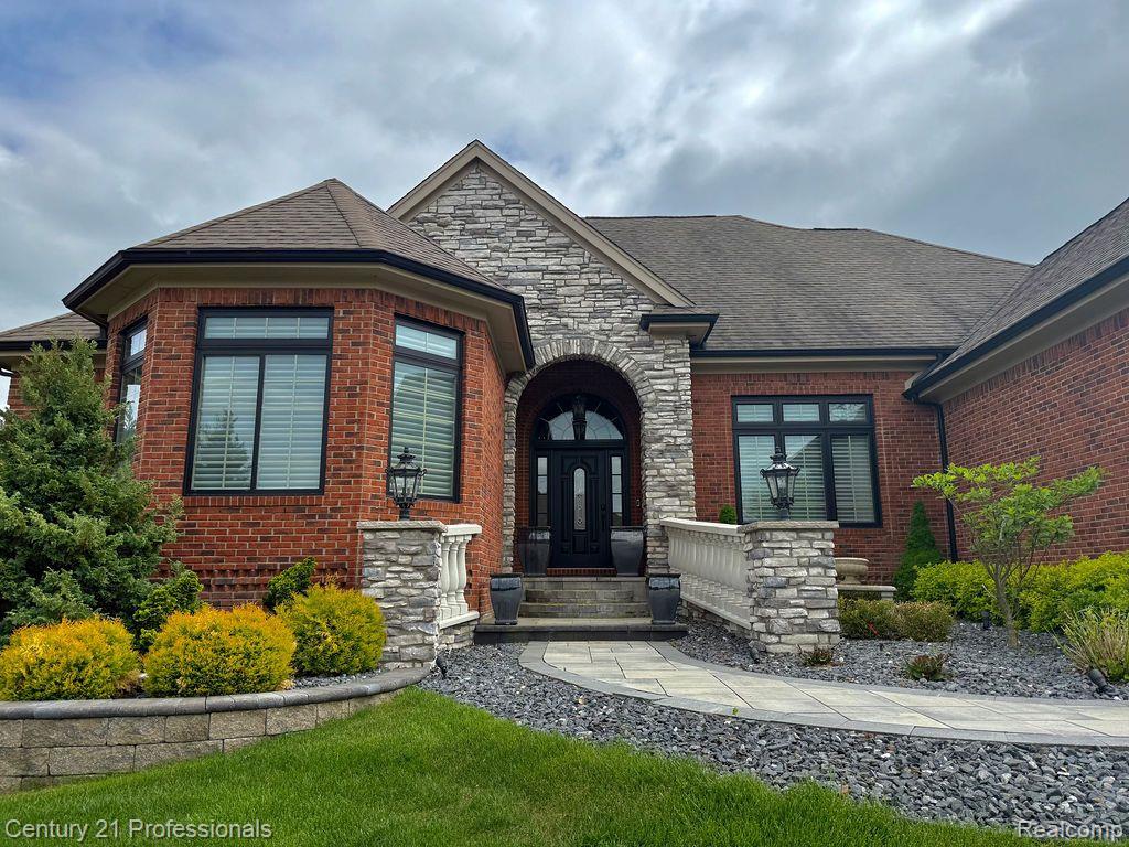 8814 PRESTWICK Lane