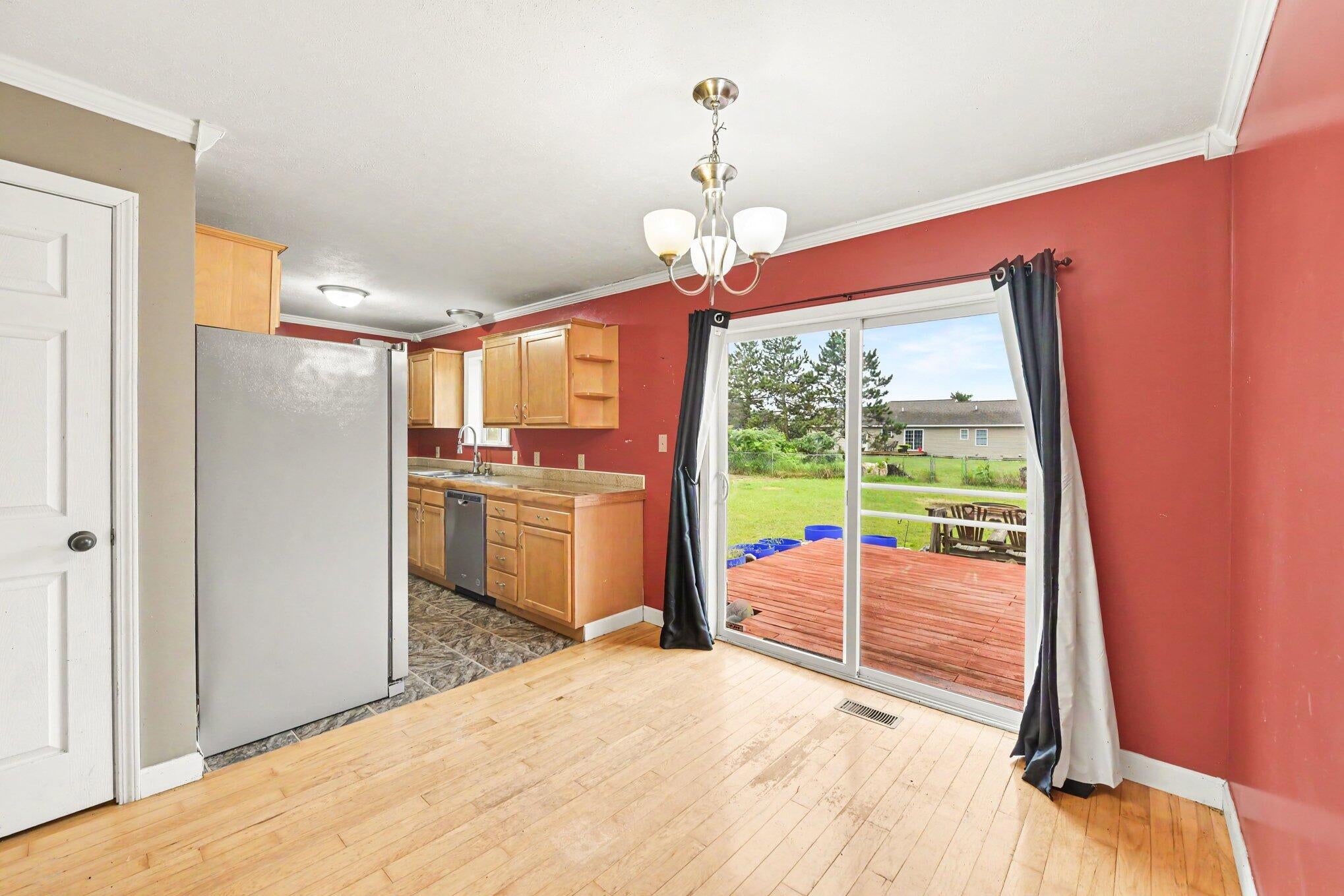 1862 W Curry Drive