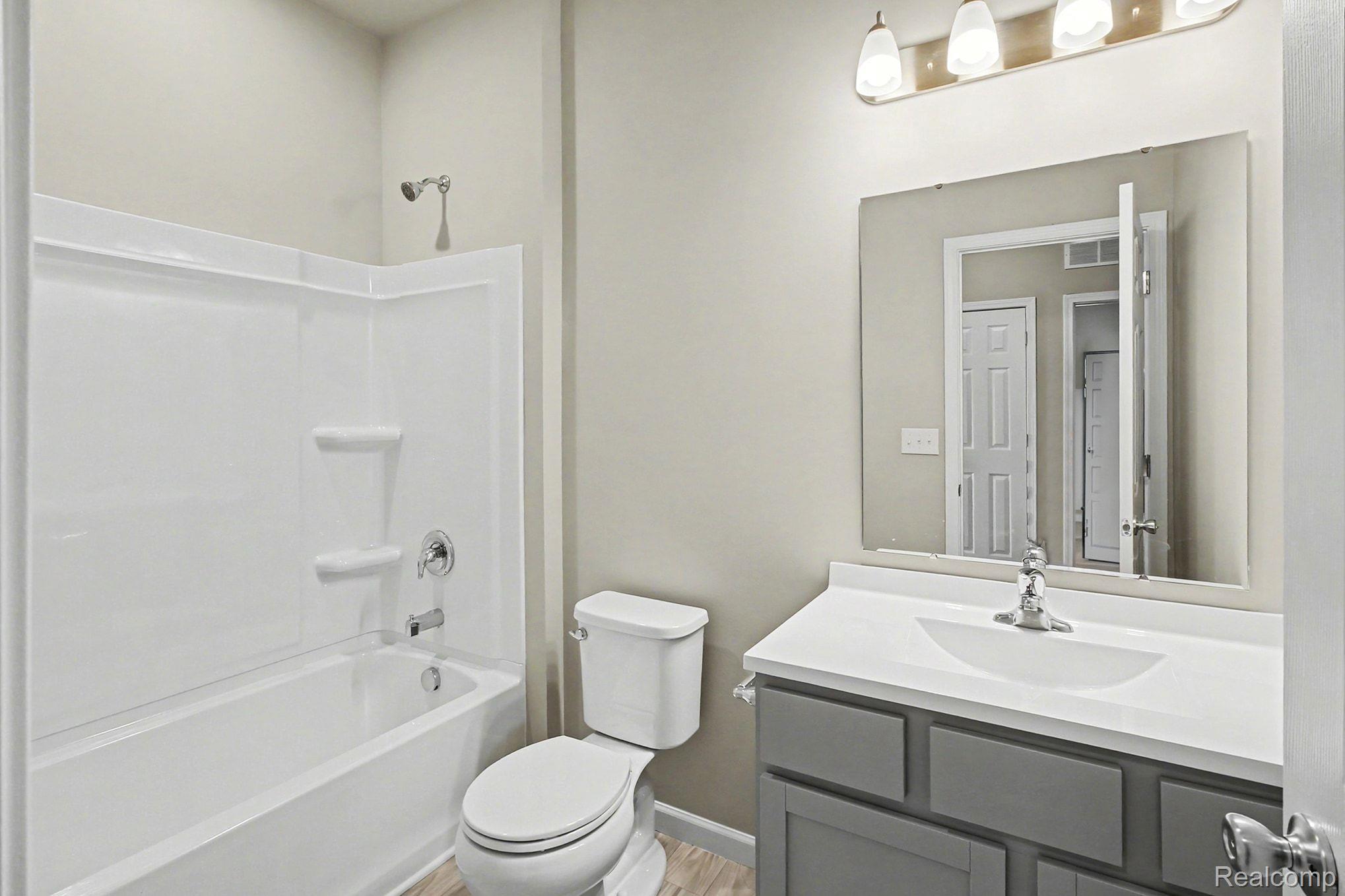 386 Dorchester Drive