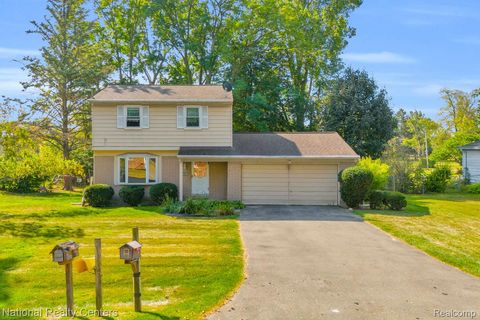 1874 Hopkins Drive Wixom City MI 48393
