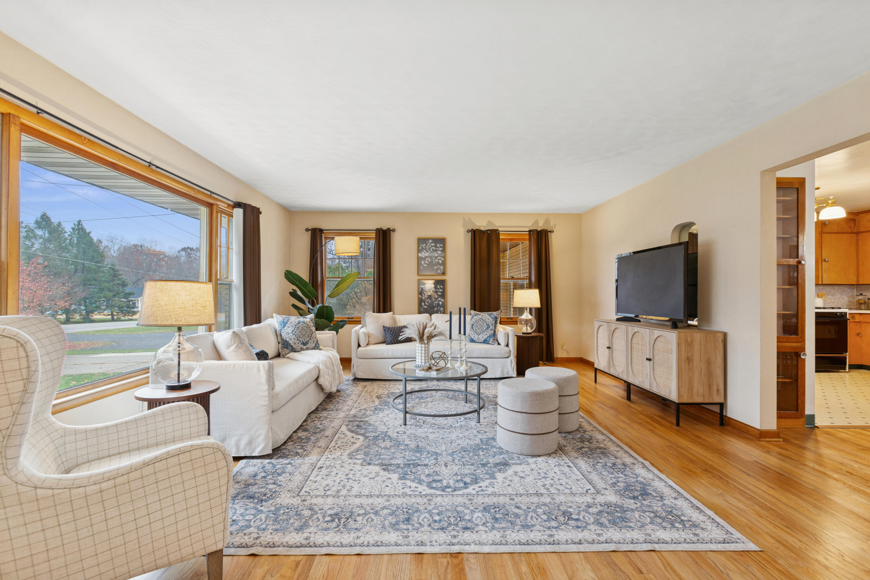 2272 Washington Avenue