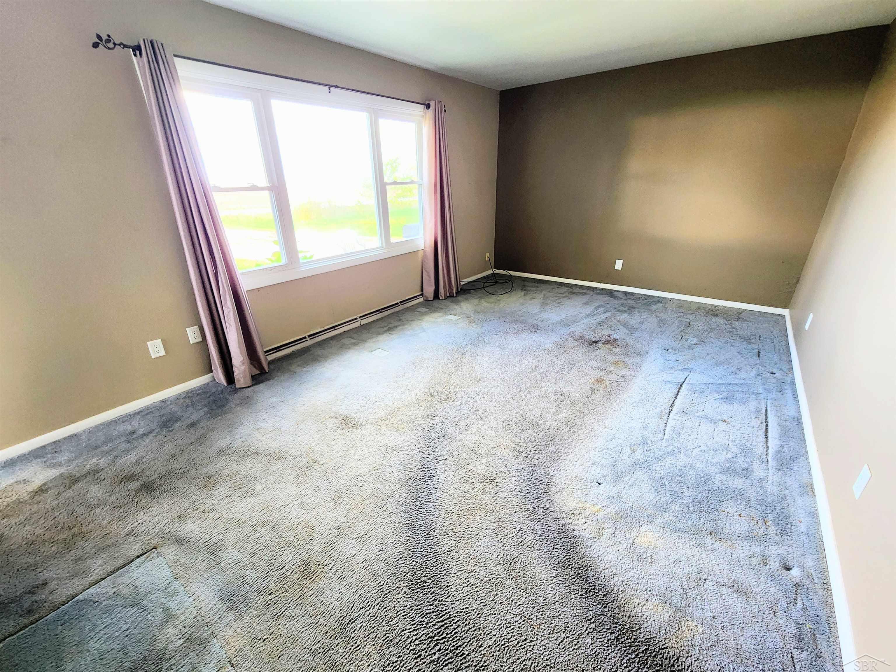 5735 W Freeland Road