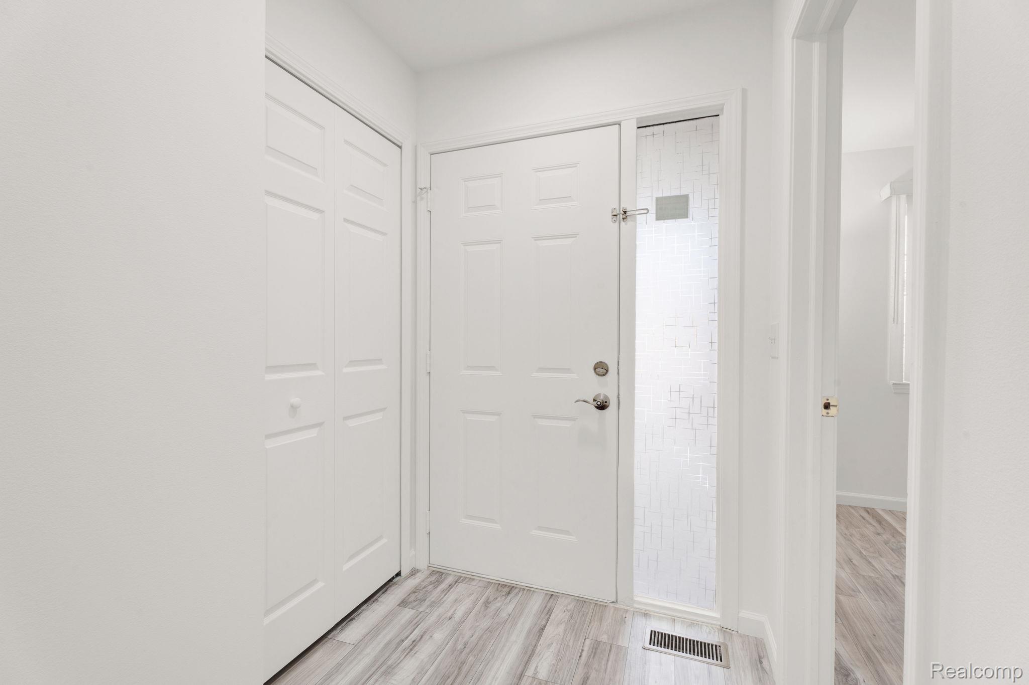 41057 Glenleven Court