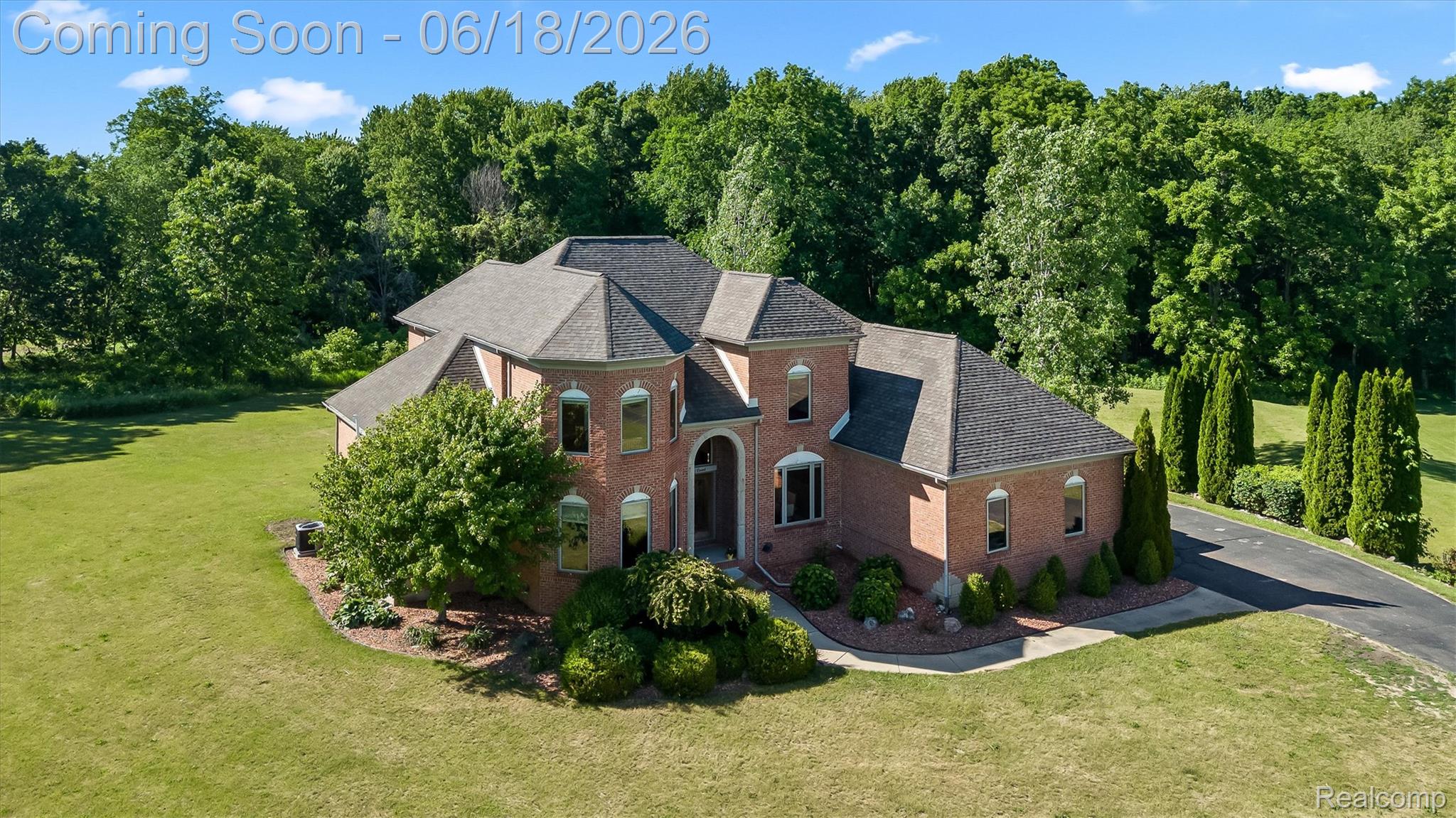 5715 Crest Court