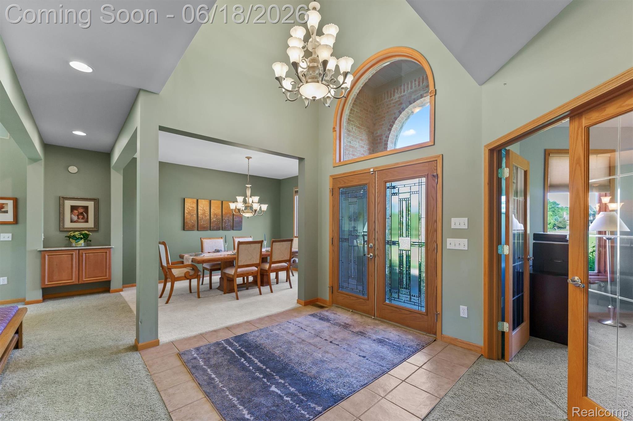 5715 Crest Court