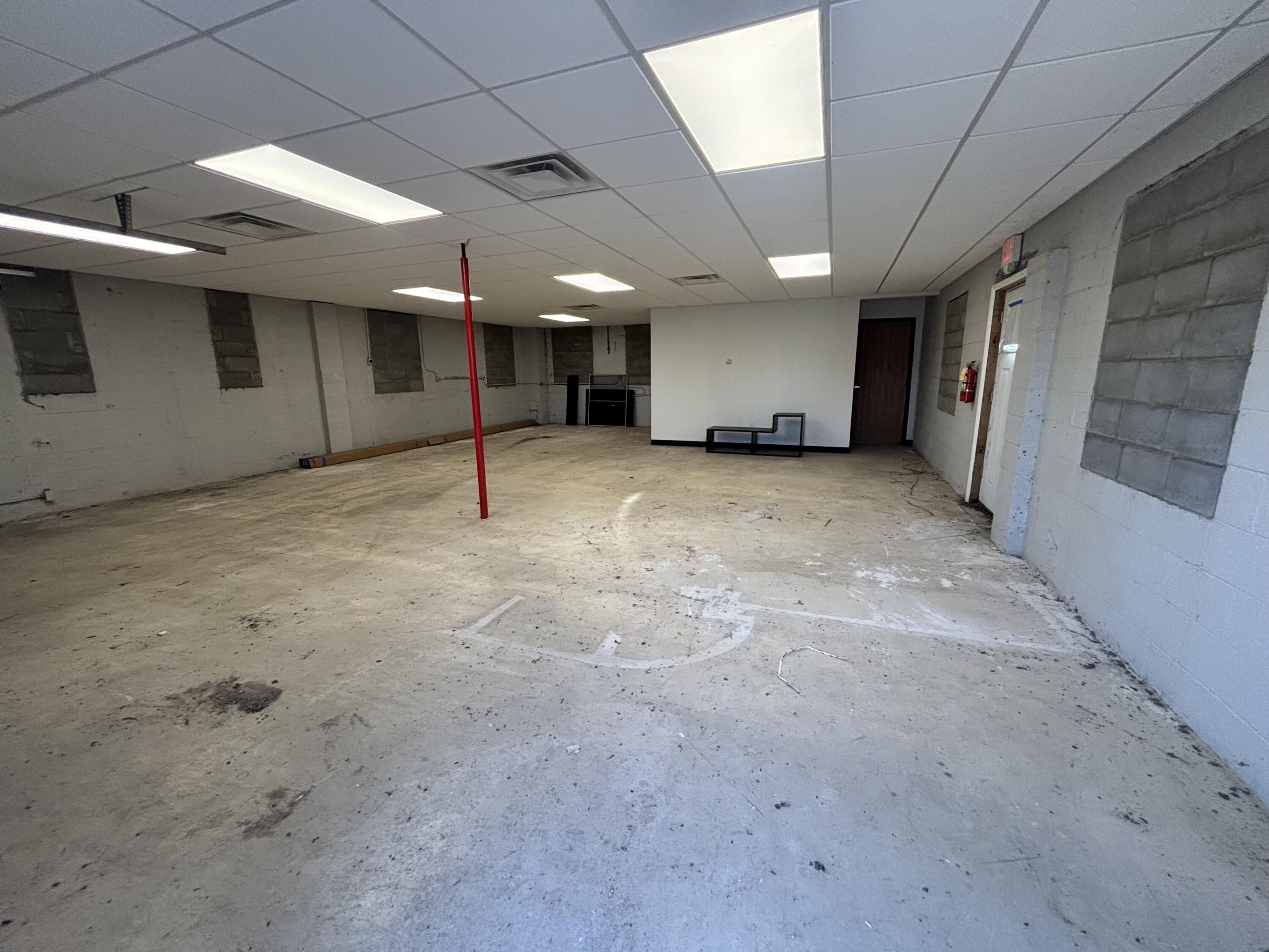 24062 Orchard Lake Road