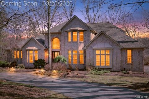 4871 Cider Hill Drive Oakland Charter Township MI 48306