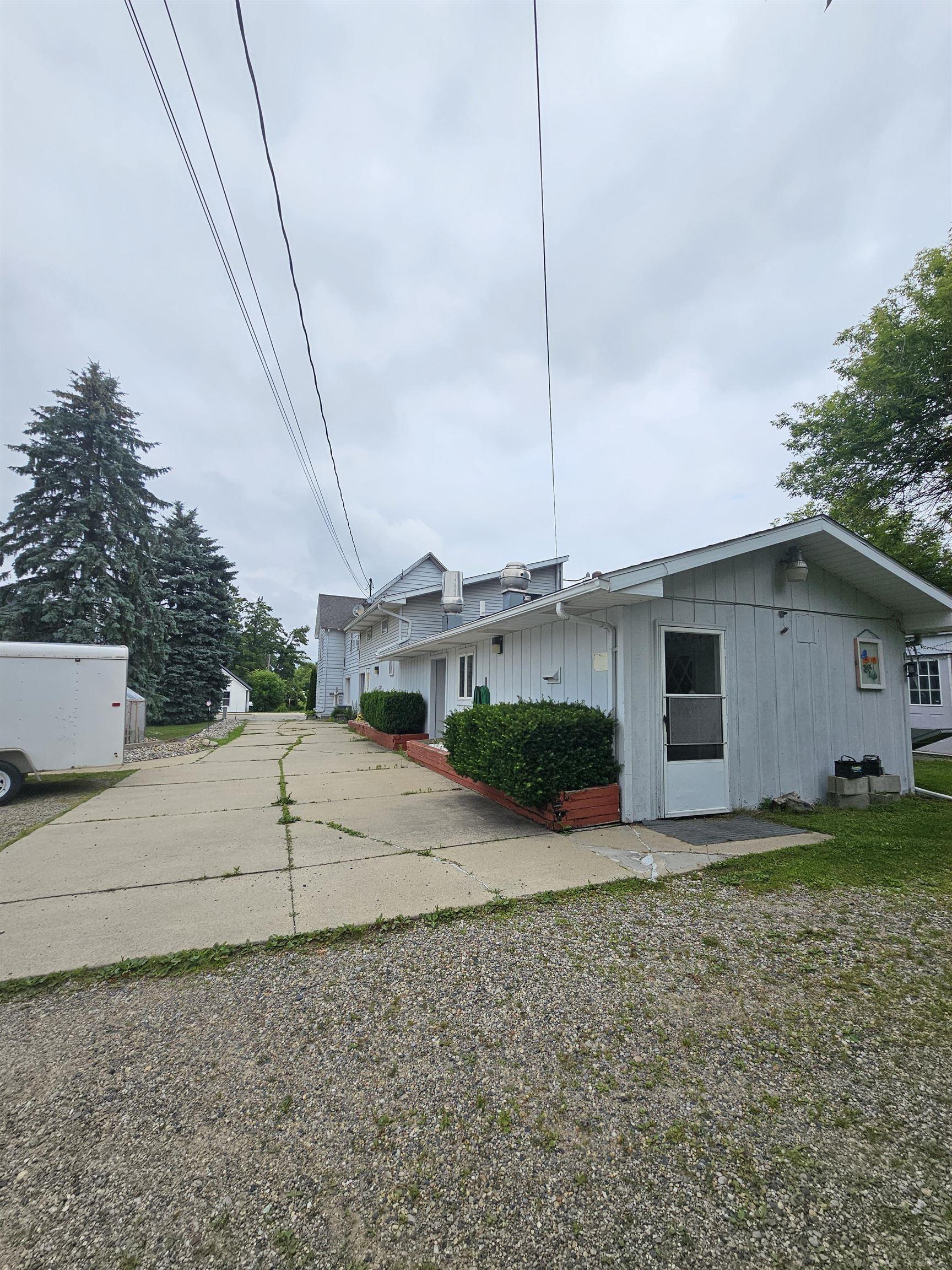 29 W Lapeer Street