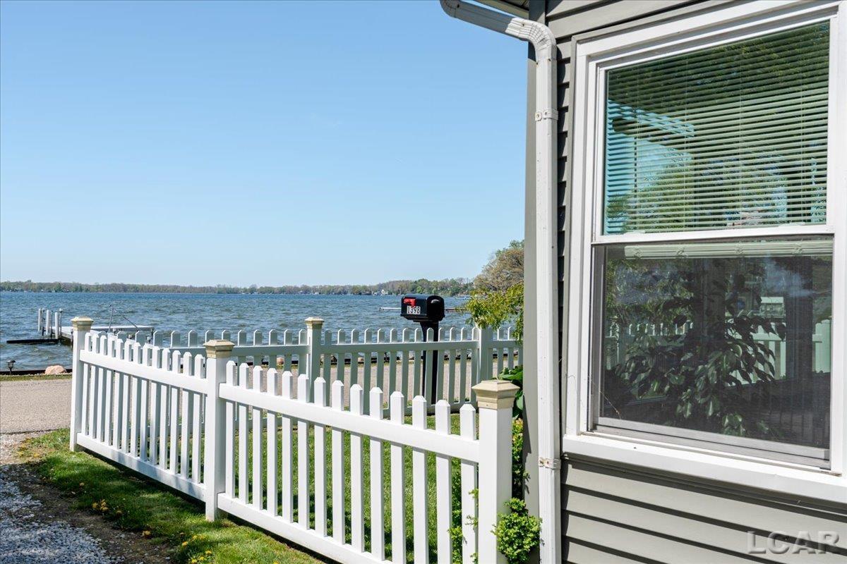1398 Lakeshore Drive