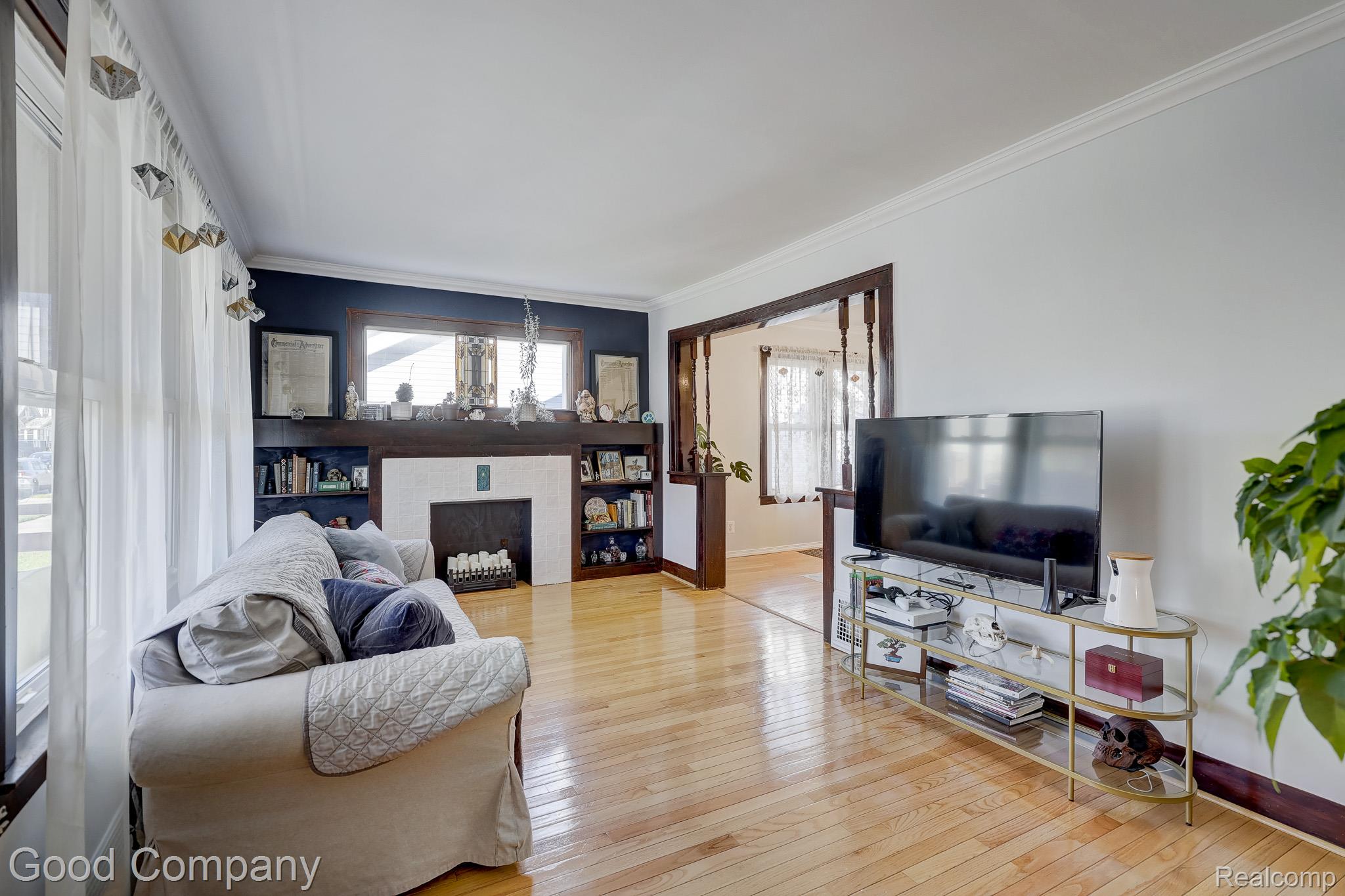 301 Spencer Street