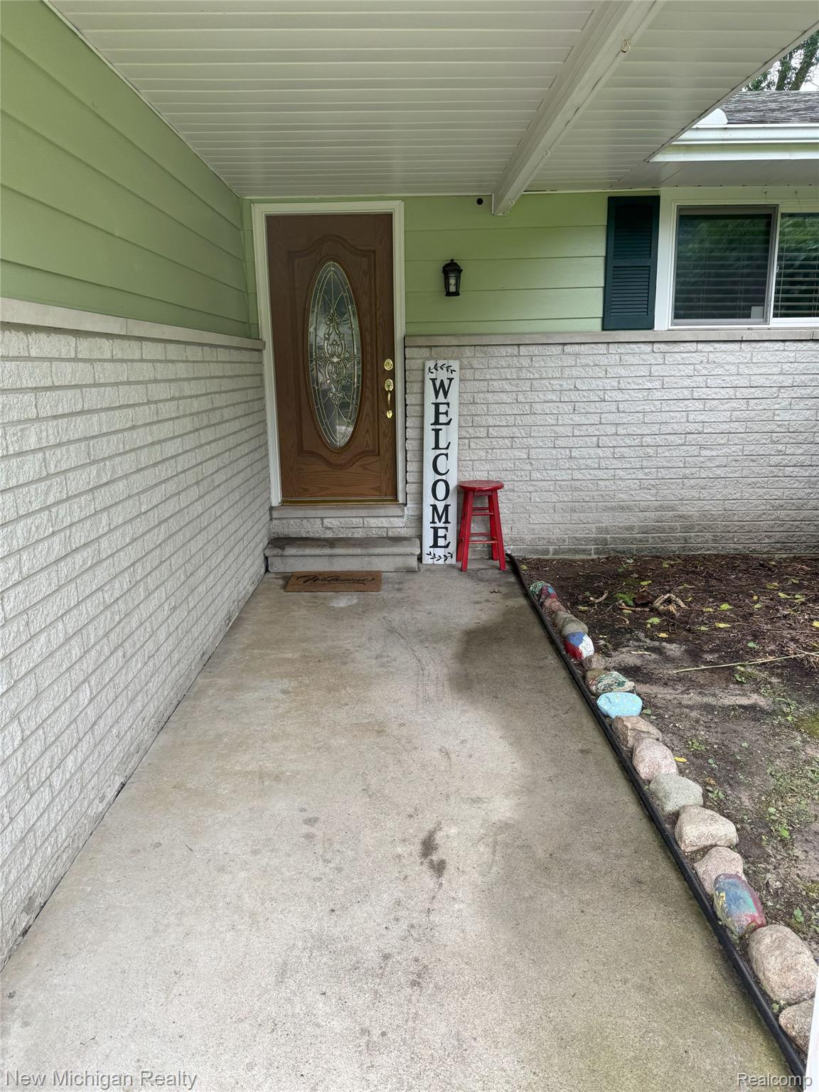 3239 N Shoreview Drive