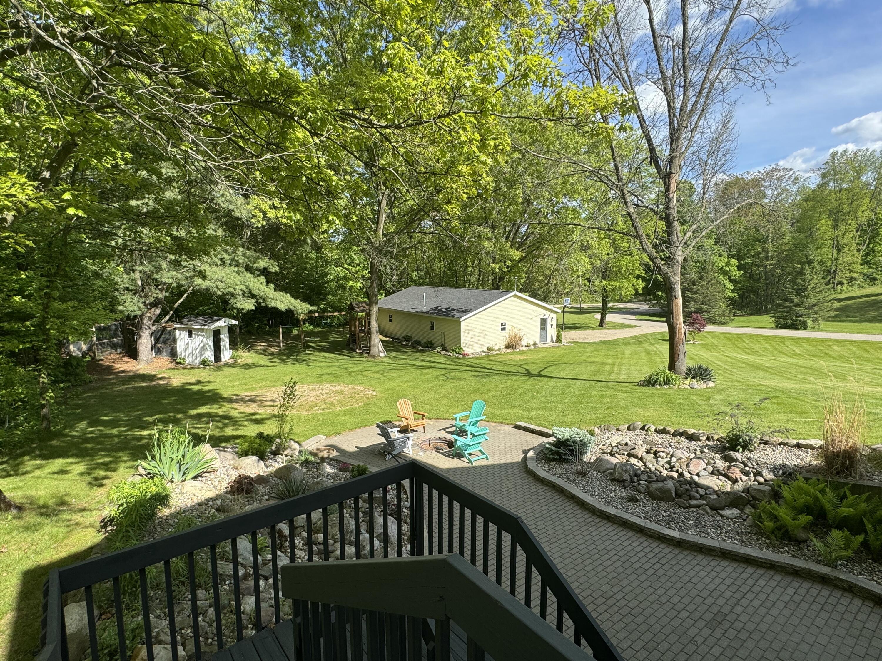 5020 Roundtree Drive