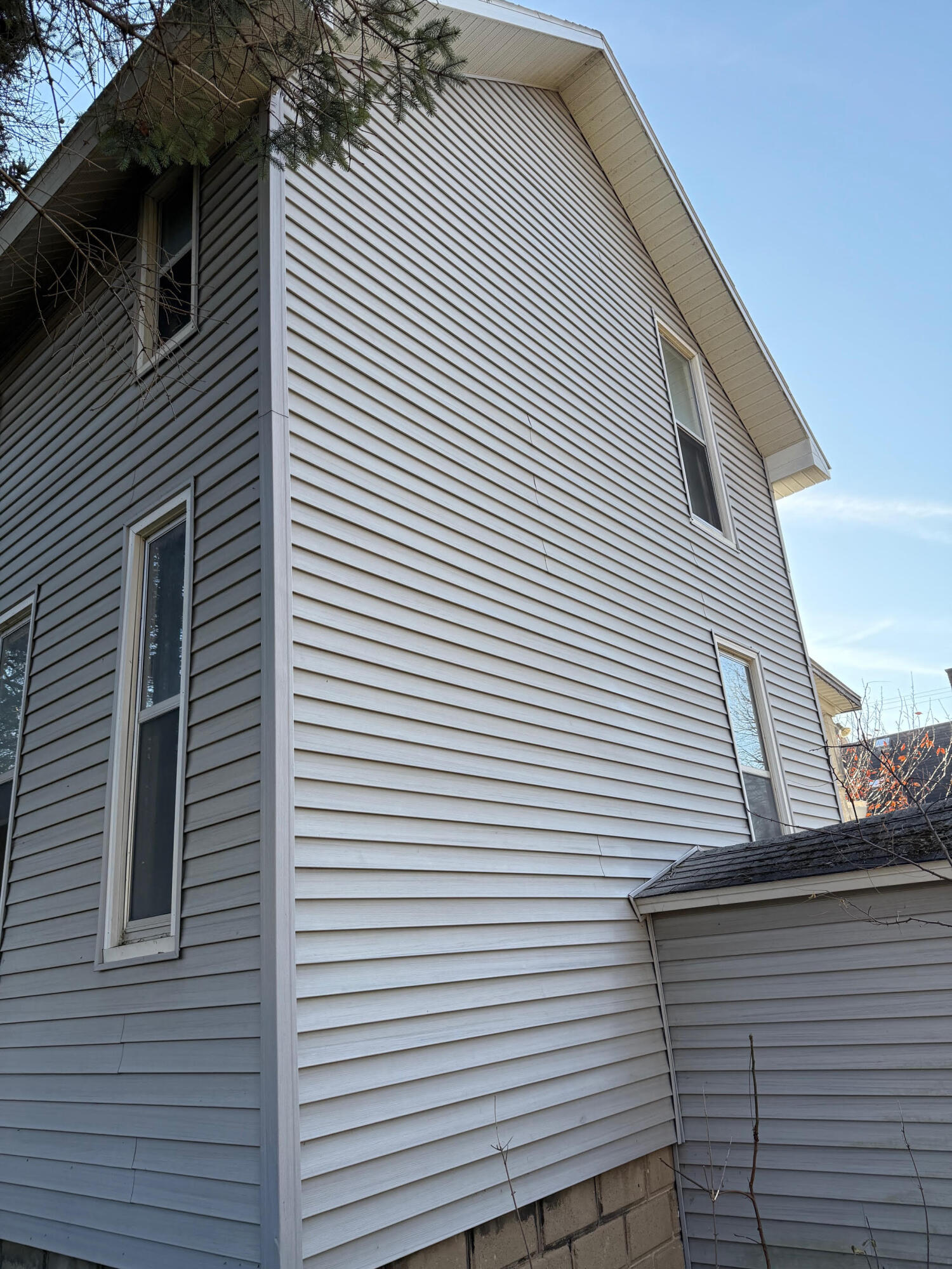 210 Washington Street