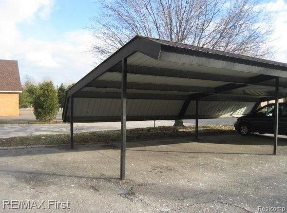 286 E. 13 MILE Road 203