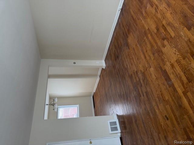 320 Sheffield Avenue