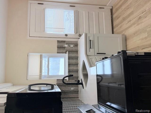 320 Sheffield Avenue