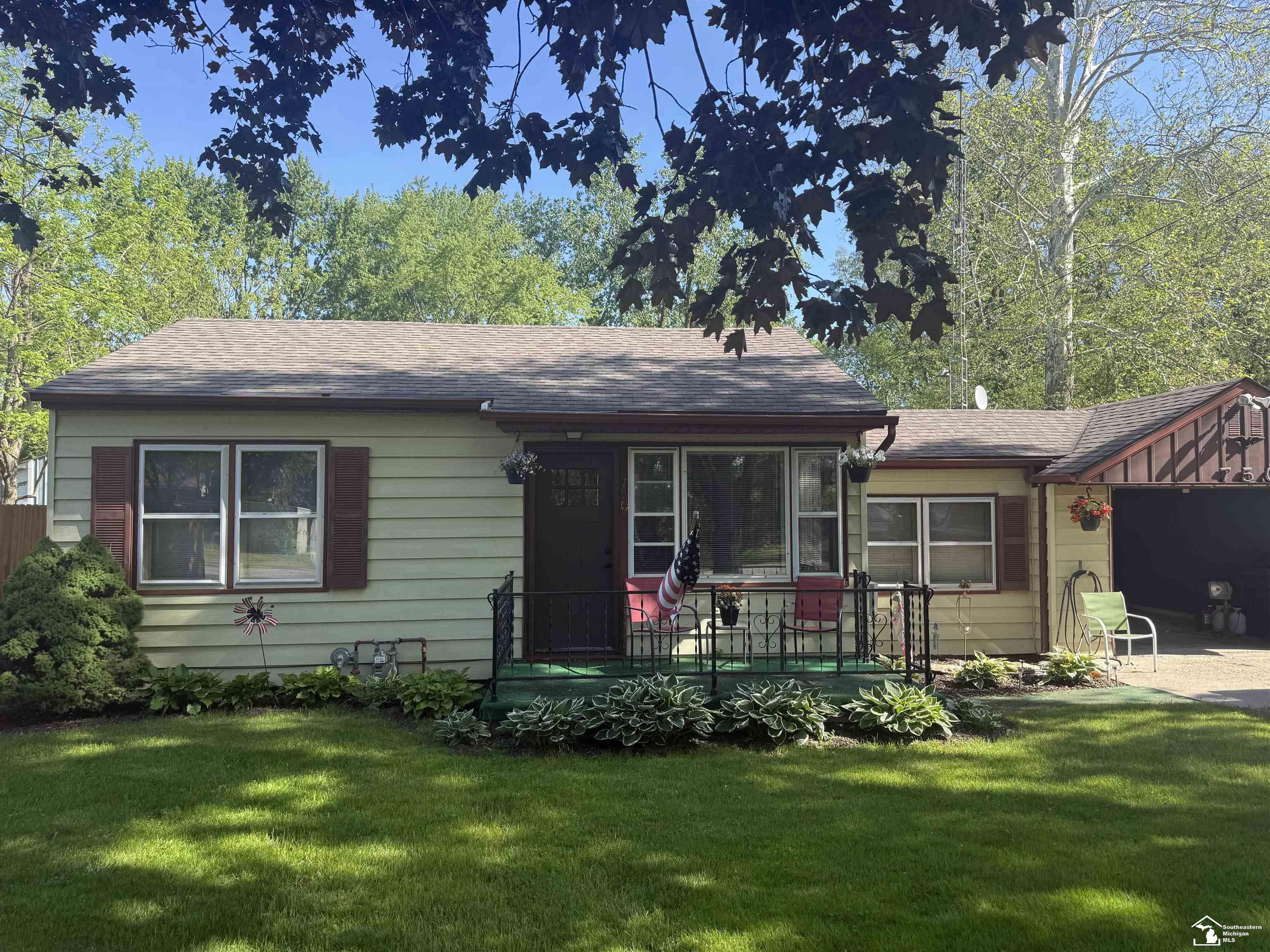 750 PICKARD Road