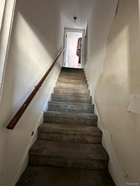 Tiny photo for 231 W Bennett Avenue, Ferndale City, MI 48220 (MLS # 20261021198)