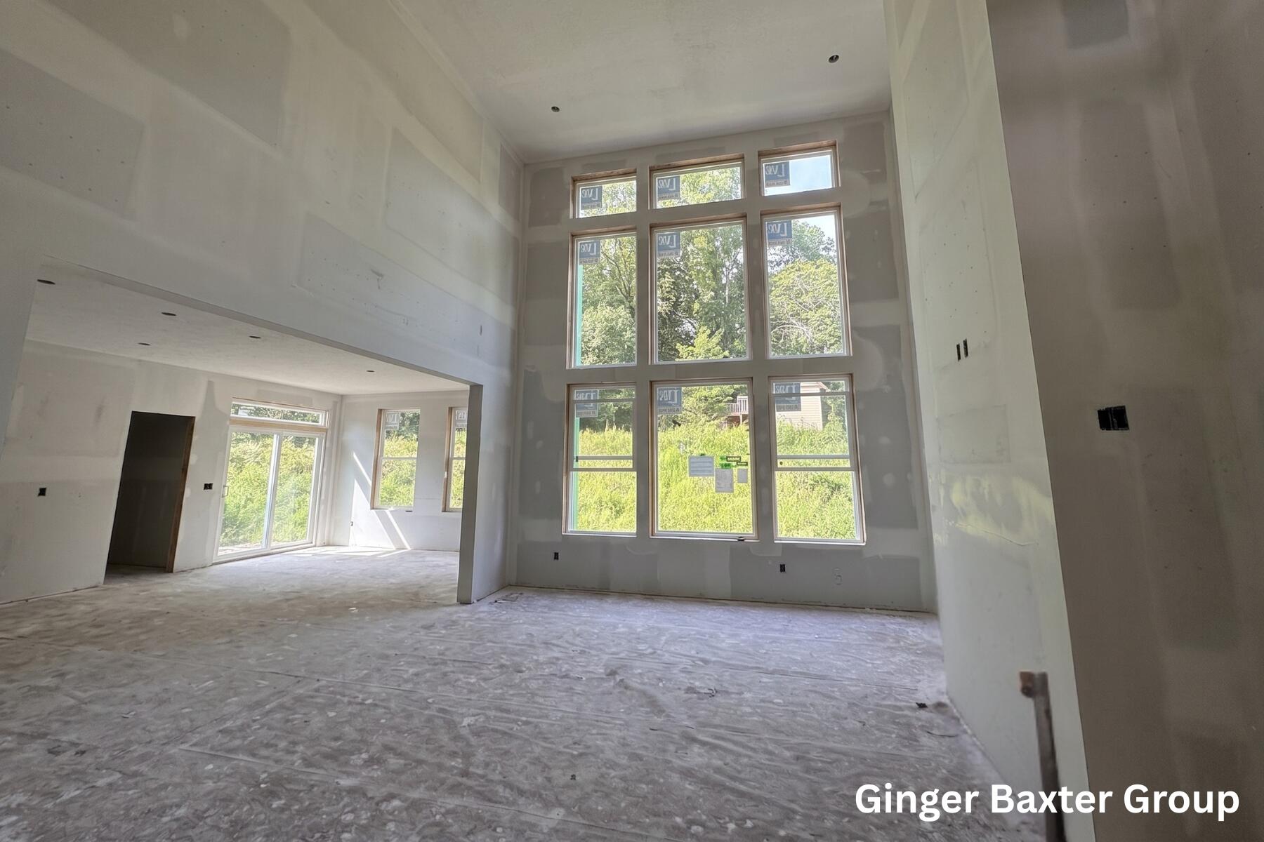 127 Summit Pointe Drive 3
