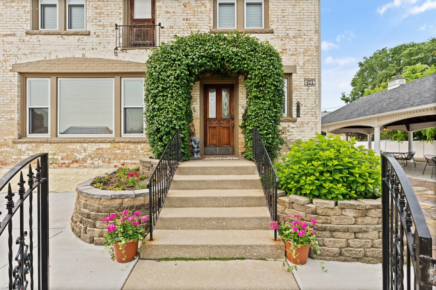 424 Huron Street