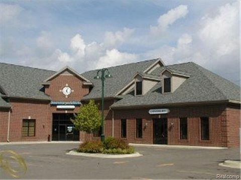 672 N MILFORD RD Road 140 Highland Charter Township MI 48357