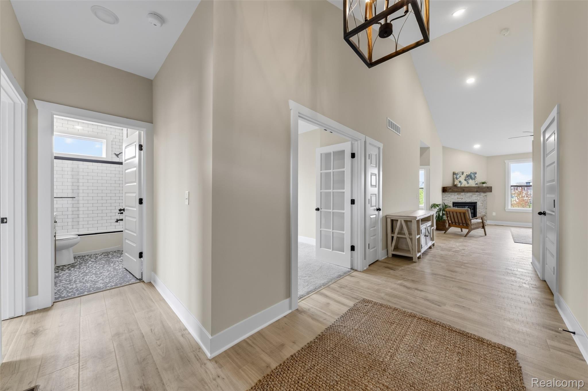 659 ROUND ROCK DR