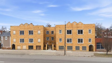 15523 Mack Avenue Detroit City MI 48224