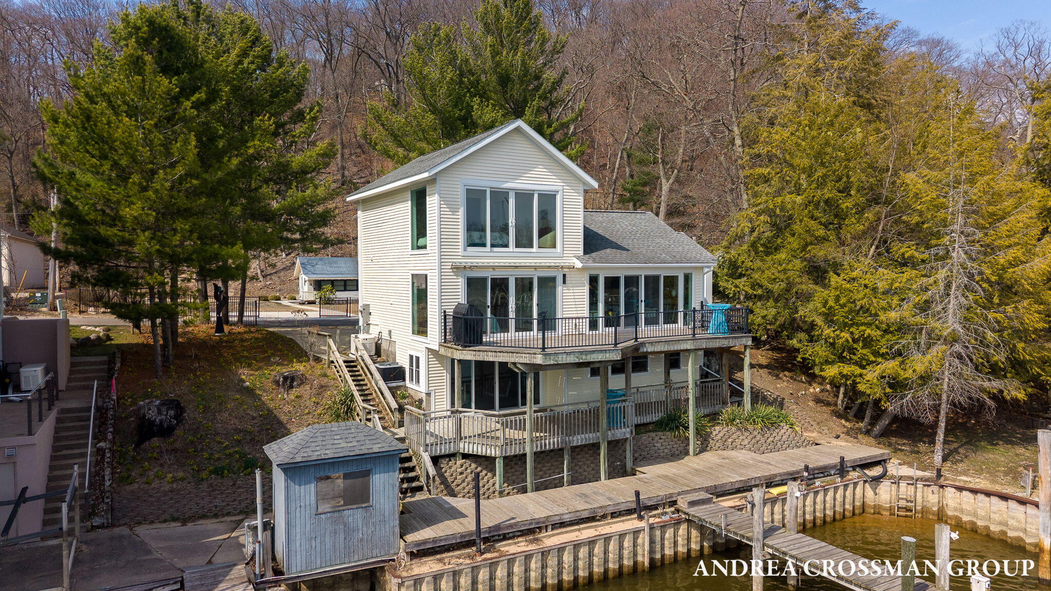 1005 Park Street