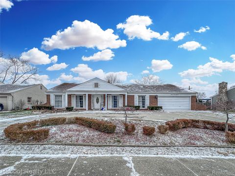 35851 Thornton Drive Sterling Heights City MI 48310