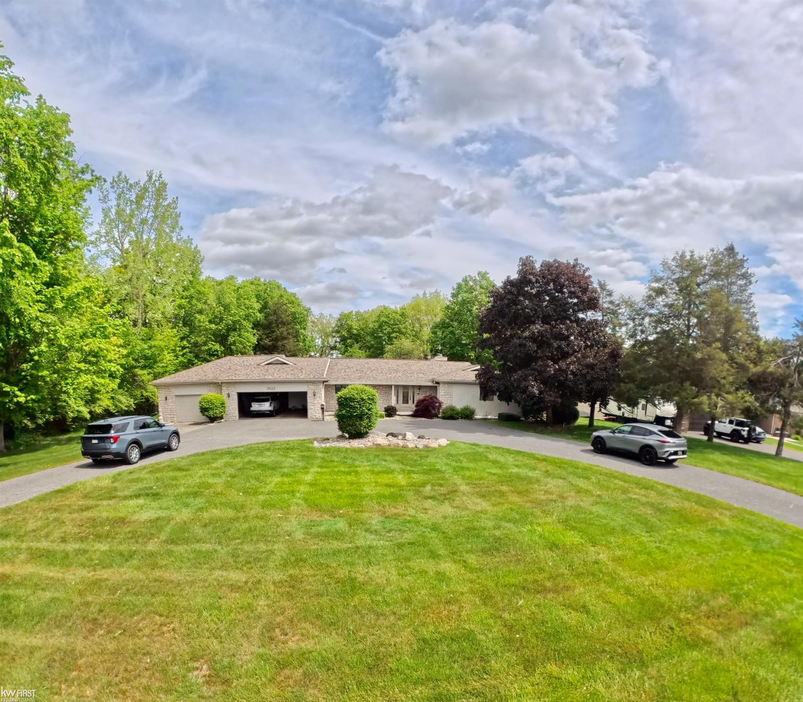 7432 River Road