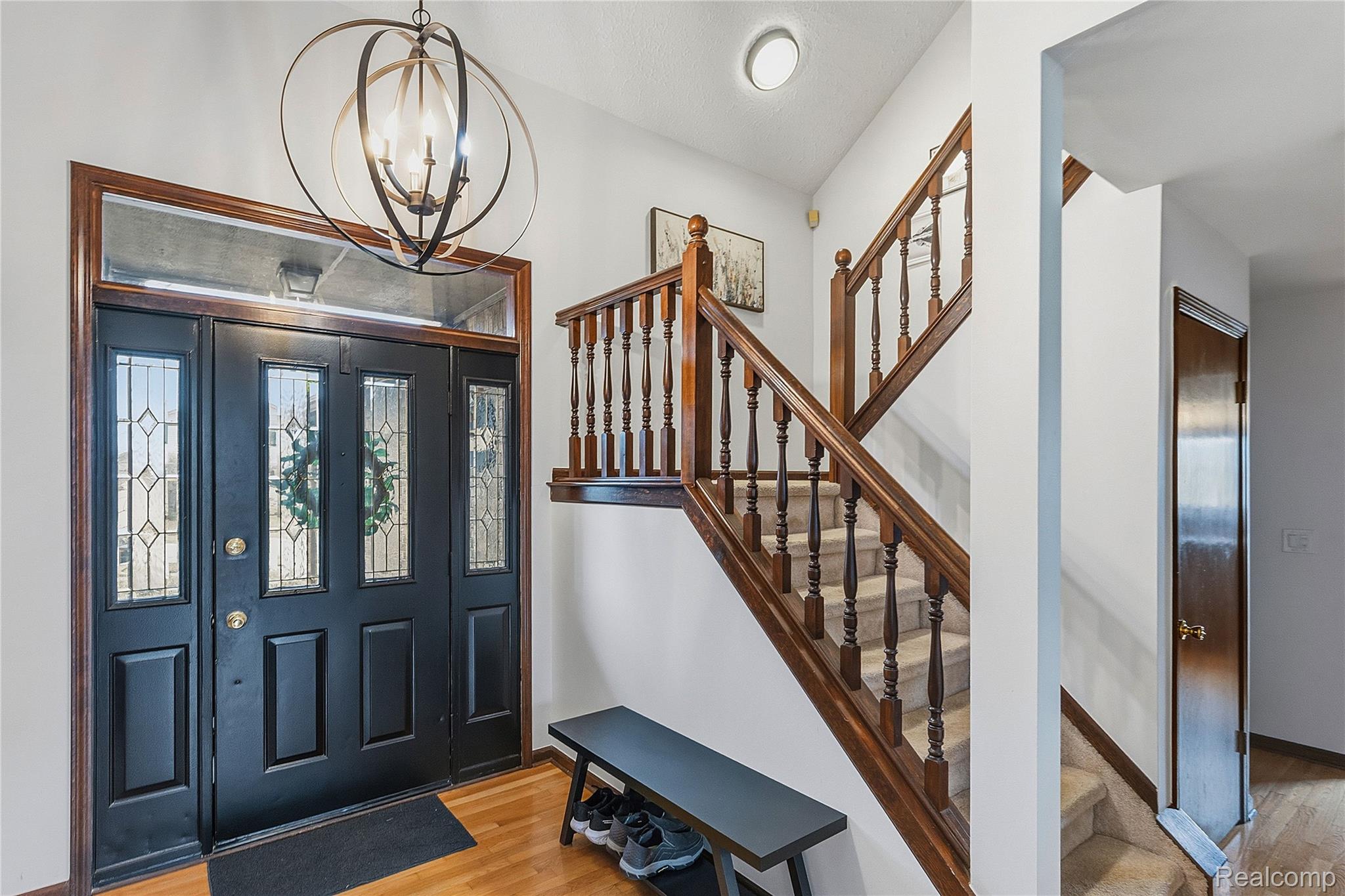 26525 Mapleridge Drive