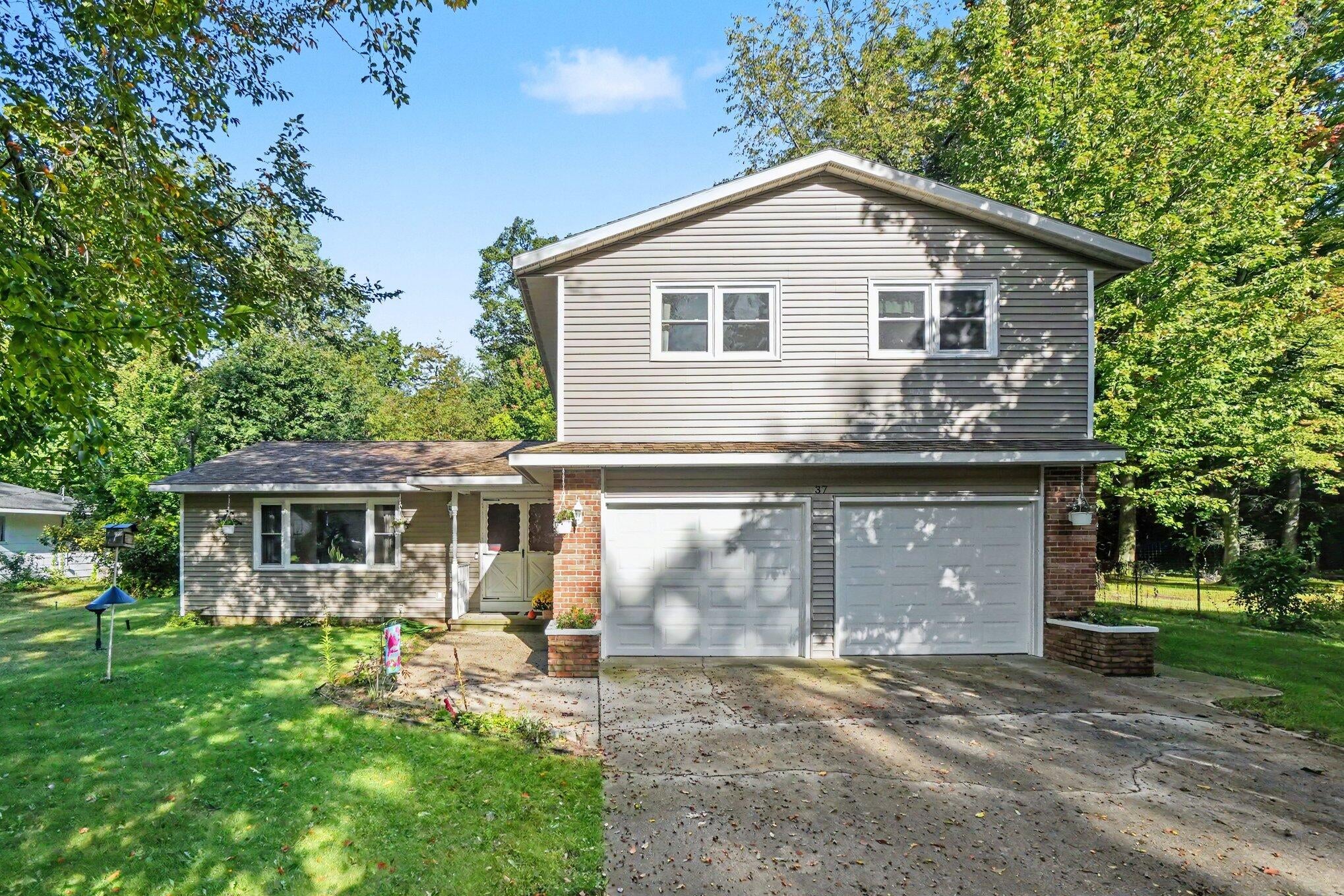 37 S Bear Lake Road