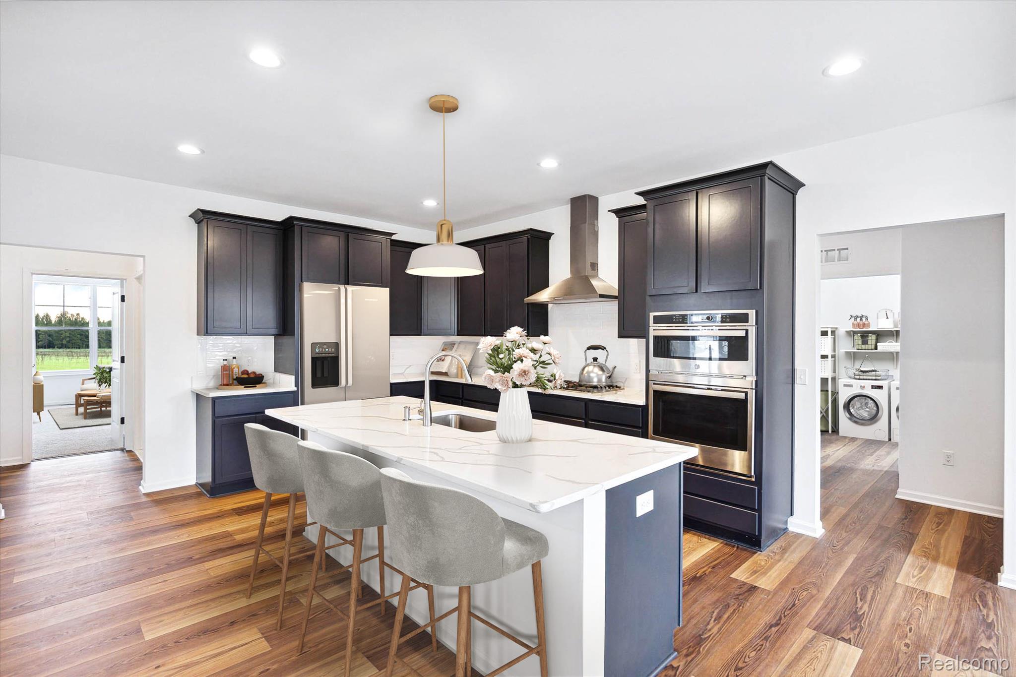 2476 Parkshore Drive