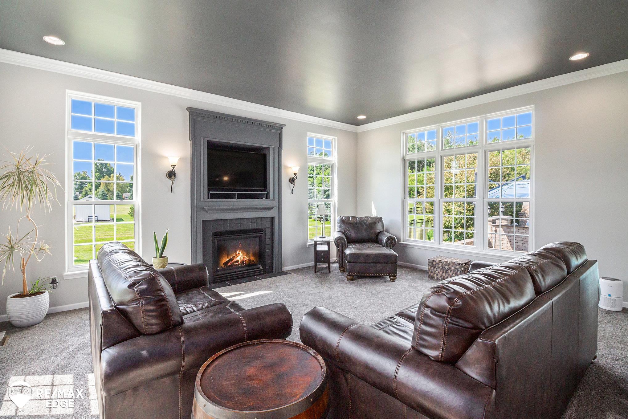 1077 Christine Drive