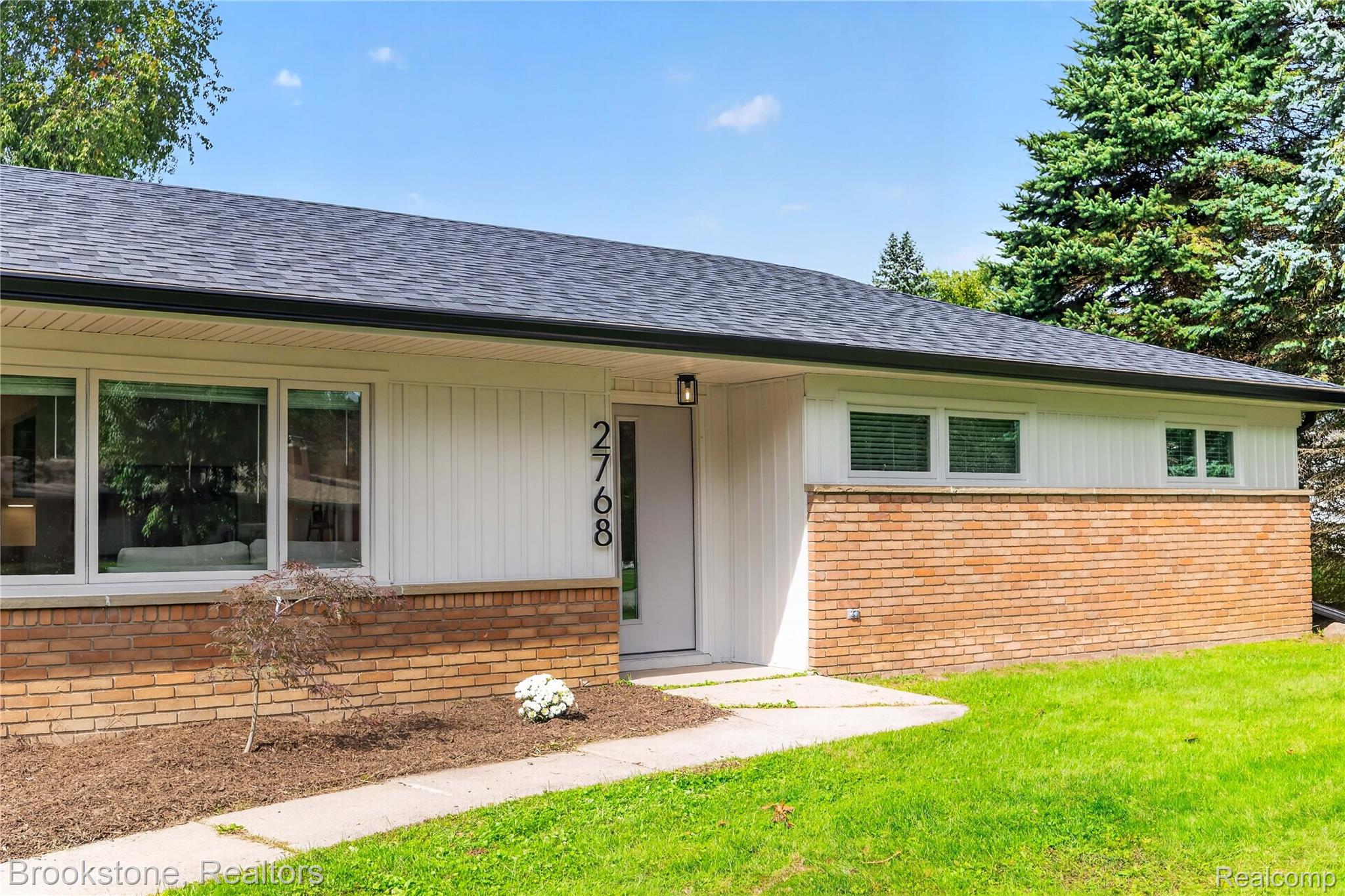 2768 Hillendale Drive